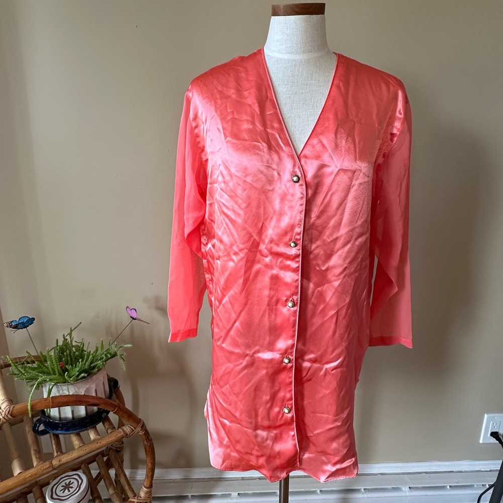 Gold tag vintage Victoria Secret chemise